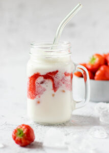 Gezonde aardbeien milkshake