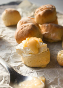Citroen scones