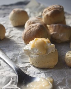 Citroen scones
