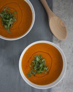 Tomatensoep met gegrilde paparika's