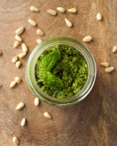 Zelfgemaakte pesto