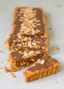 Snickers-karamel taart