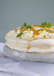 Pavlova met limoncello en passievrucht