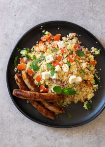 Couscous met chipolata worstjes