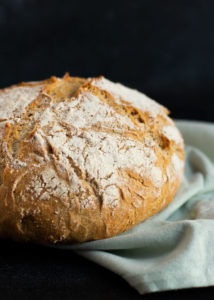 Knapperig wit brood