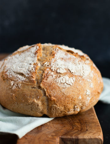 Knapperig wit brood
