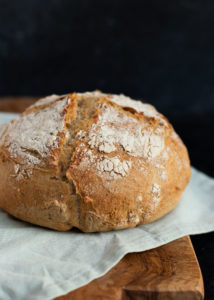Knapperig wit brood