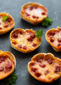 Mini pizza's met chorizo