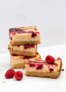 Frambozen cheesecake bars