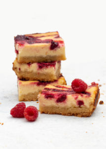 Frambozen cheesecake bars