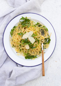 Spaghetti met truffel, rucola & parmezaanse kaas