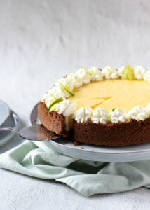 Key lime pie met slagroom
