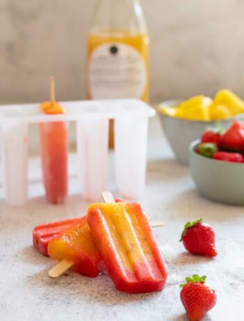 Tropische ijsjes met aardbei, mango & passievrucht